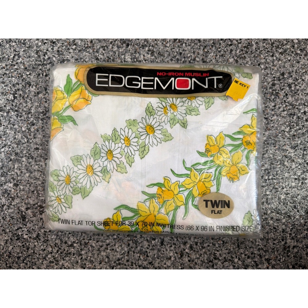 Vintage Edgemont Twin Flat Sheet Garland Floral Yellow Daffodil Daisy NIP USA